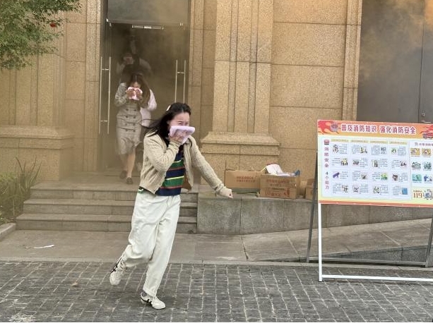 11 (12).jpg 11 (12).jpg