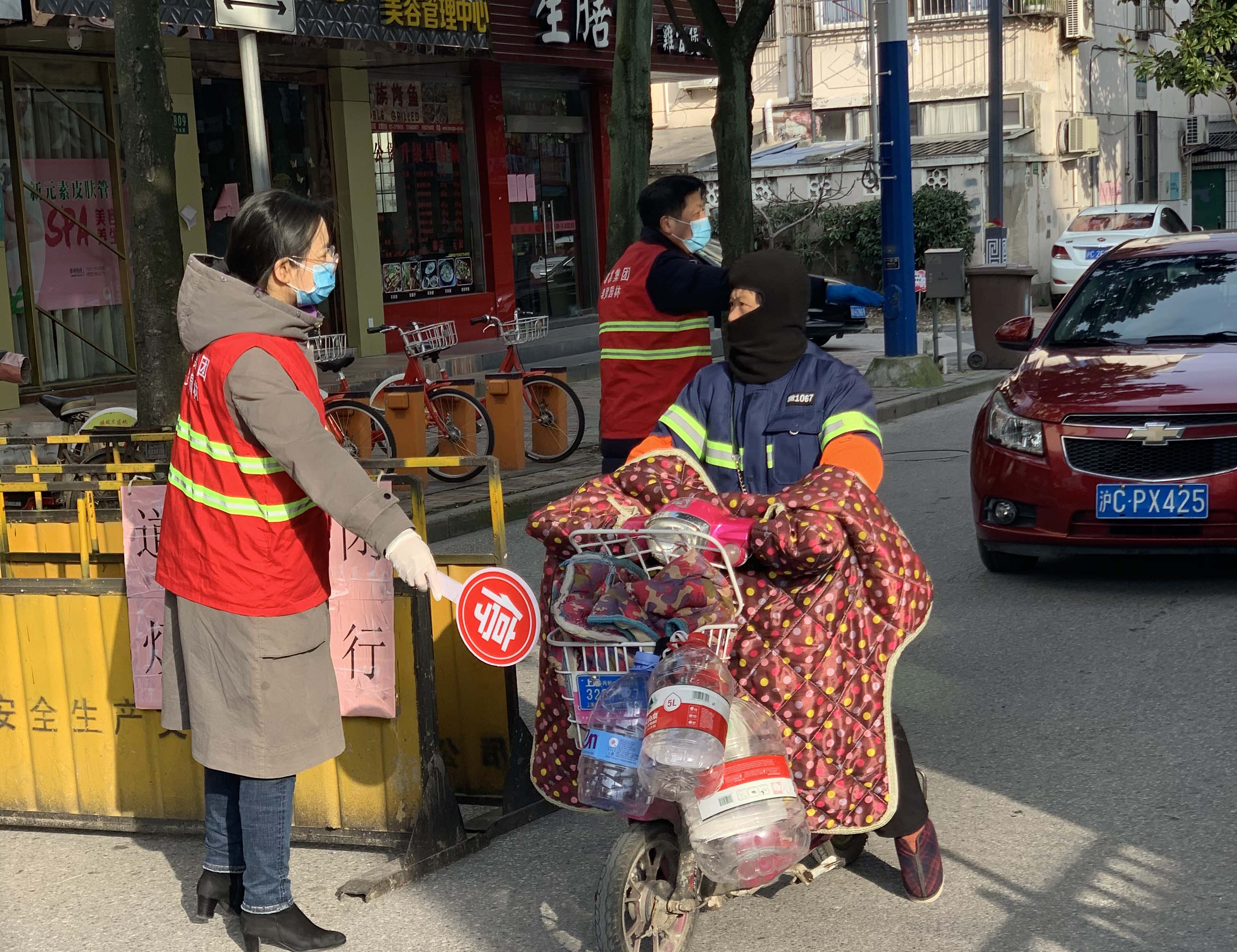 5e5efb65715f5.jpg 誌願(yuan)者(zhe)小(xiao)區防疫(yi)工(gong)作(zuo)2.jpg